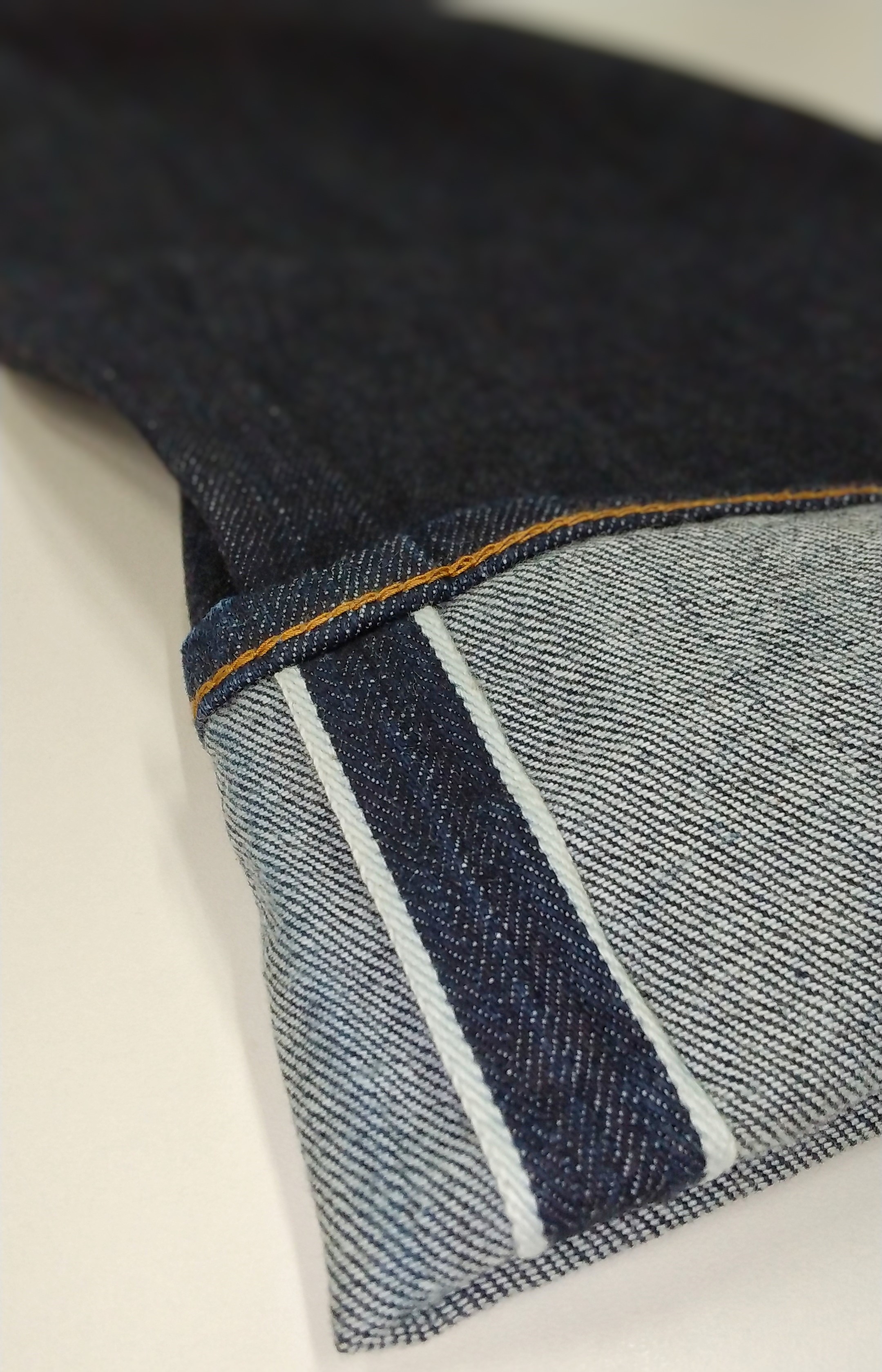 DLP5681 Selvage -L∞PLUS variations-